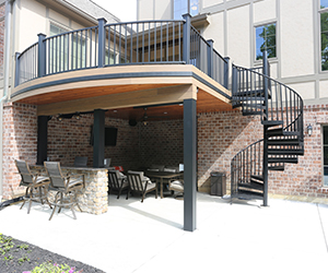 Composite Deck Builder in St. Louis, MO.