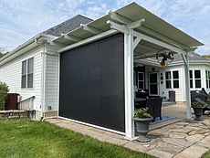 Retractable shade St. Louis